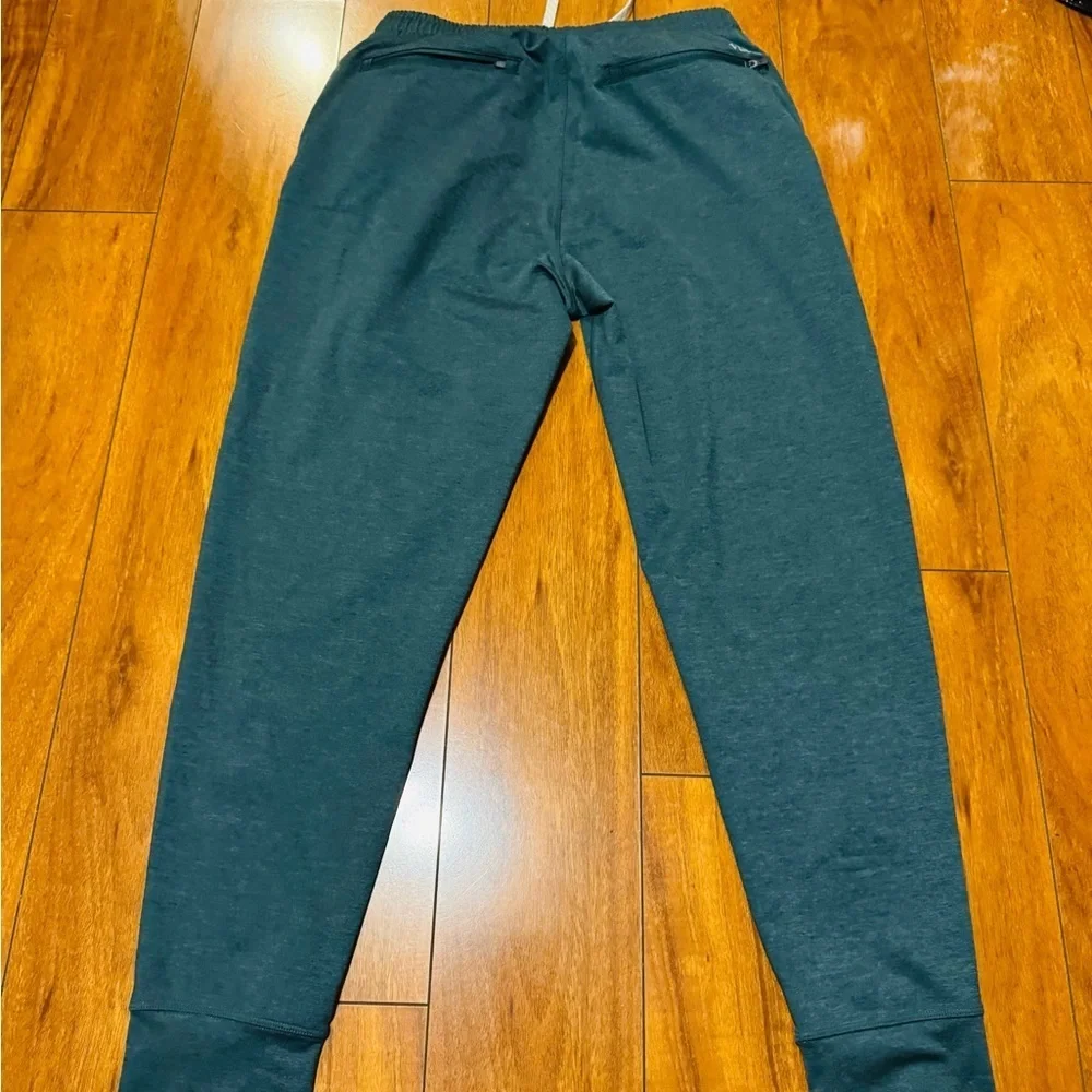 VUORI Men's Dark Green Jogger Pants